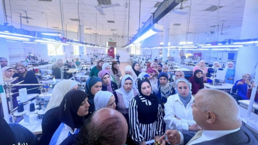 وزير العمل يبحث توسعة فرع إنتاجي في جرش يشغّل 109 أردنيين.