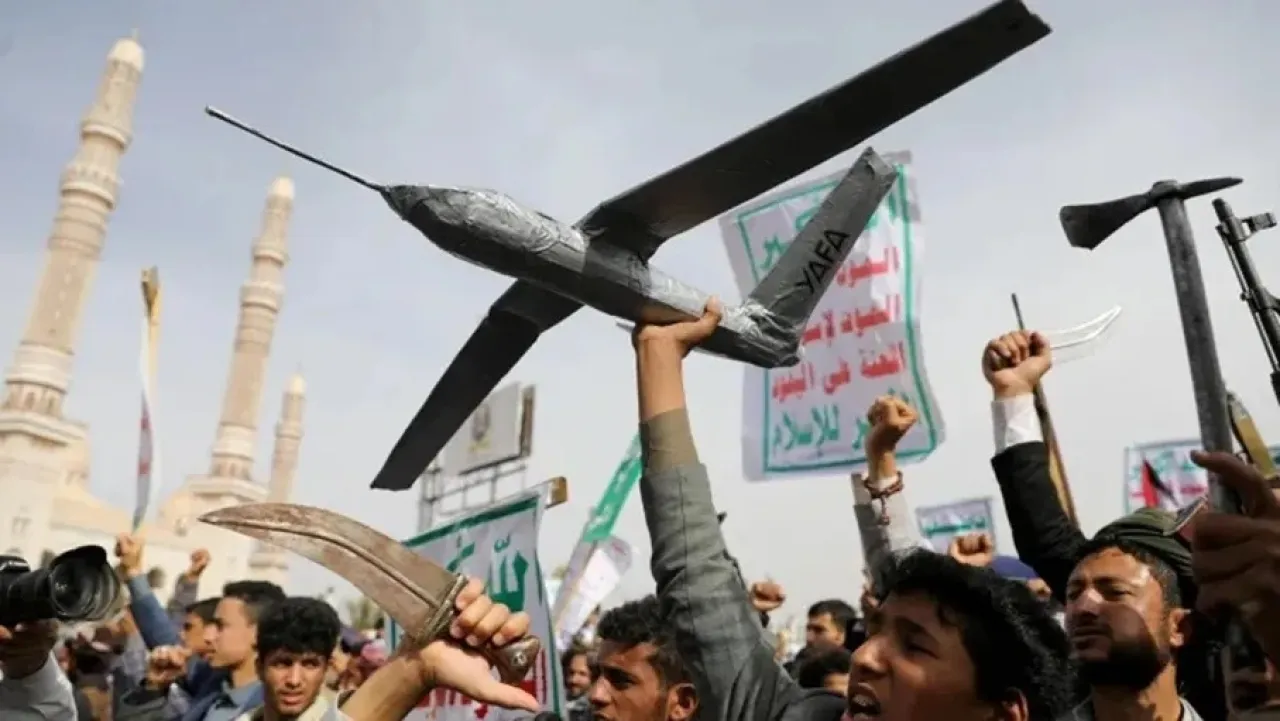 توقف الملاحة في مطار بن غوريون بعد إطلاق صاروخ من اليمن