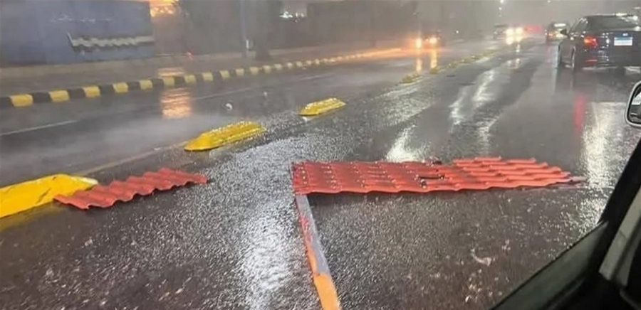 في عز الصيف .. الإسكندرية تتعرض لعاصفة غير مسبوقة