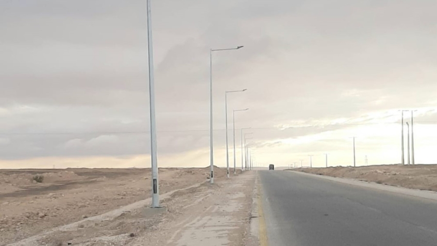 استكمال المرحلة الأولى من إنارة طريق الطفيلة – الحسا وبدء تنفيذ الثانية