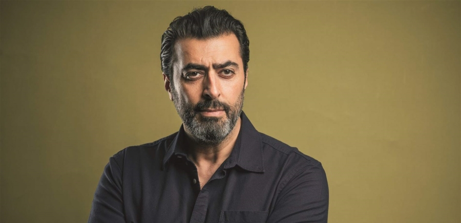 بعدما تلقى تهديداً لمُغادرة البلاد... باسم ياخور يتجوّل في شوارع سوريا