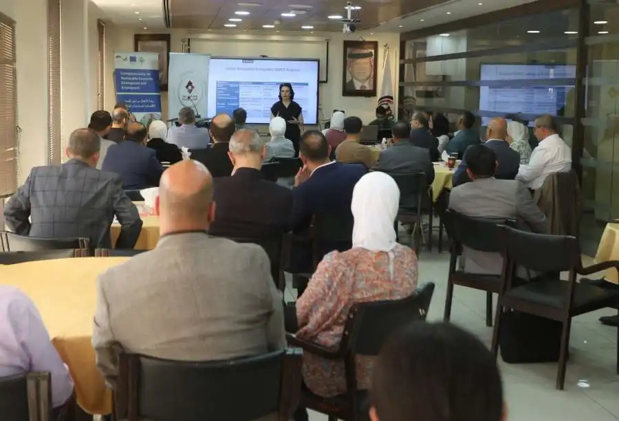 وزارة الاقتصاد الرقمي والريادة تختتم ورش عمل لإعداد استراتيجية وطنية للابتكار في 4 قطاعات (صور)