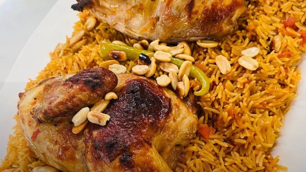 طريقة عمل أرز بخاري بالدجاج.. خطوات سهلة