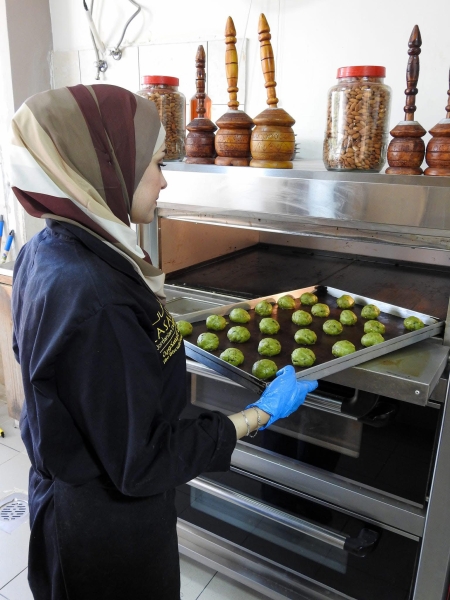 عجلون: بيت البسكوت نكهات تراثية بأياد محلية