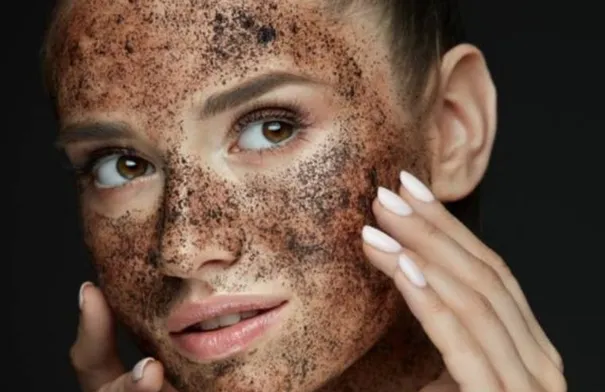 احتفظي به 5 فوائد تجميلية لتفل القهوة