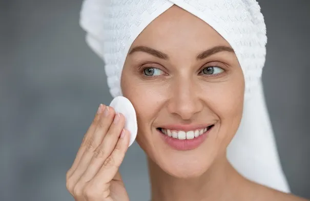 تونر الأرز.. مستحضر تجميلي كوري يحول جمال بشرتكِ