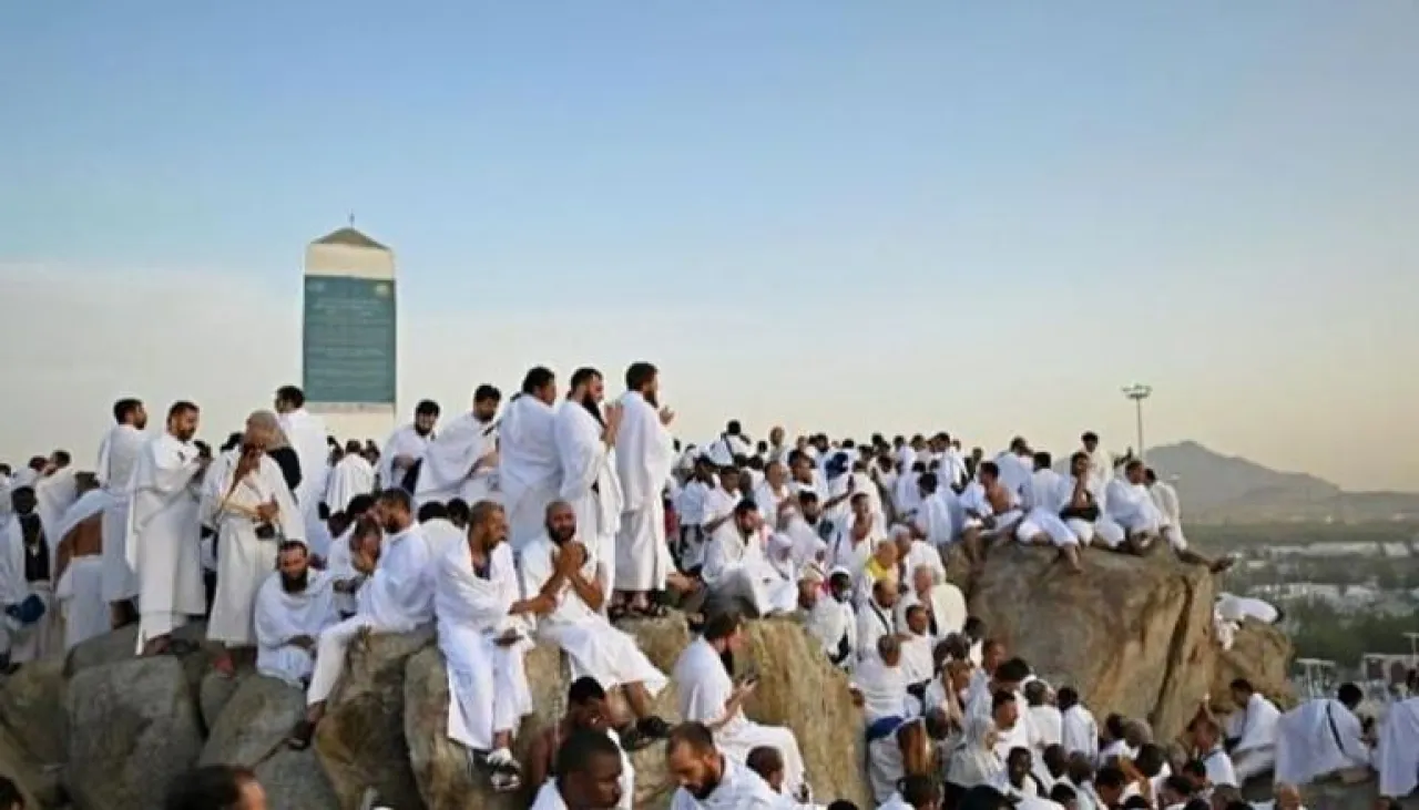 دار الإفتاء المصرية توضح حكم صيام يوم عرفة للحاج وغير الحاج