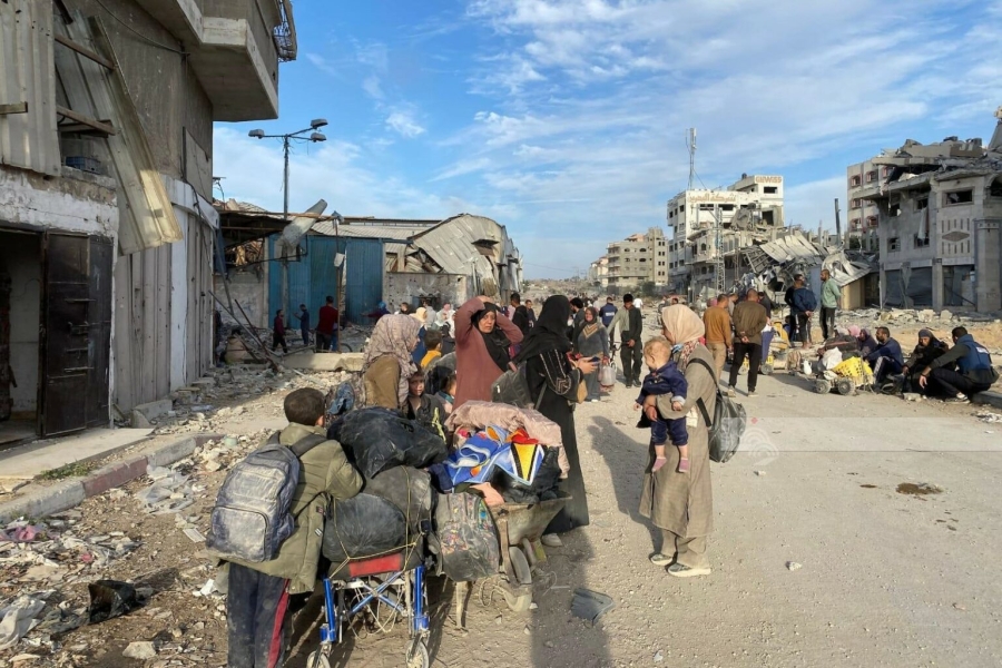 الاحتلال يجبر المواطنين على النزوح قسرا من مناطق في شمال قطاع غزة