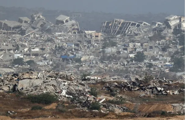 جيش الاحتلال يحذر الفلسطينيين من العودة لشمال غزة بسبب خطر القتال