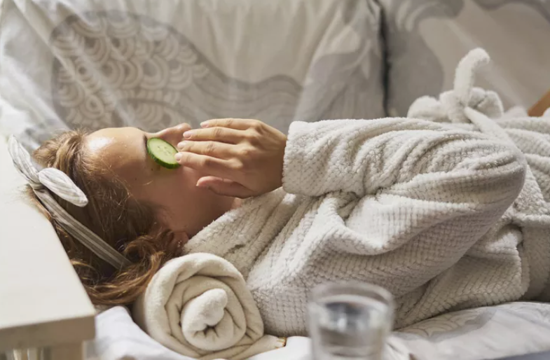 وصفات طبيعية للتخلص من الهالات السوداء فى العيد.. حافظى على جمالك