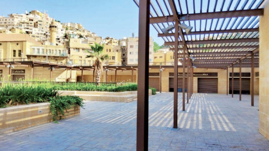 أمسيات فنية وثقافية في ساحة عقبة وسط مدينة السلط