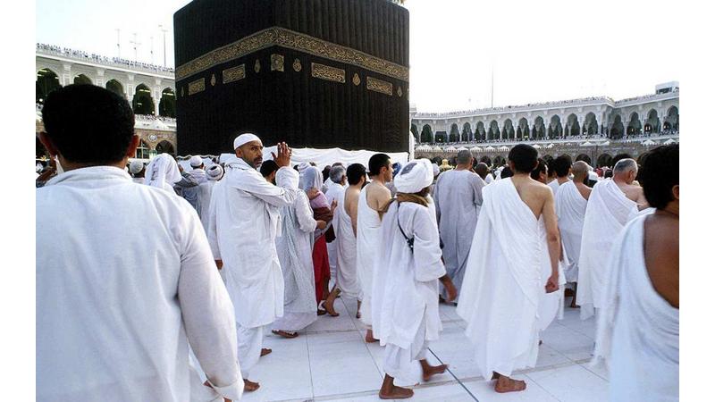 السعودية تعلن انطلاق موسم العمرة وفتح باب التأشيرات وتصاريح العمرة