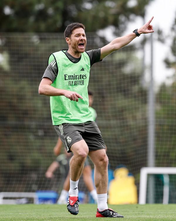 ريال مدريد يعلن قائمته المشاركة في كأس العالم للأندية