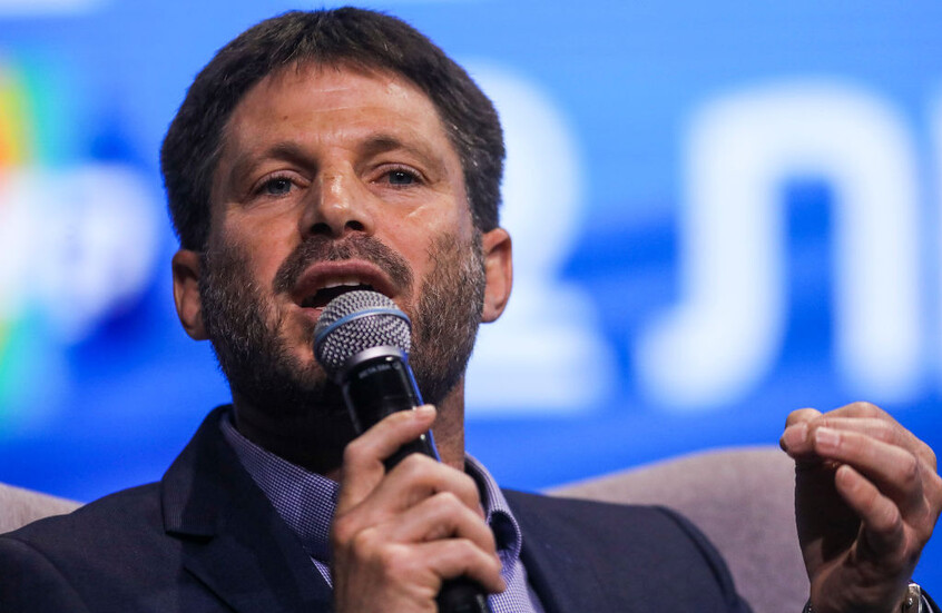 ردا على عقوبات بريطانيا و 4 دول.. سموتريتش يتخذ إجراء خطيرا سينهي وجود السلطة الفلسطينية