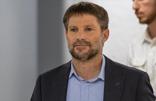 سموتريتش يتخذ إجراء للتضييق على البنوك في فلسطين