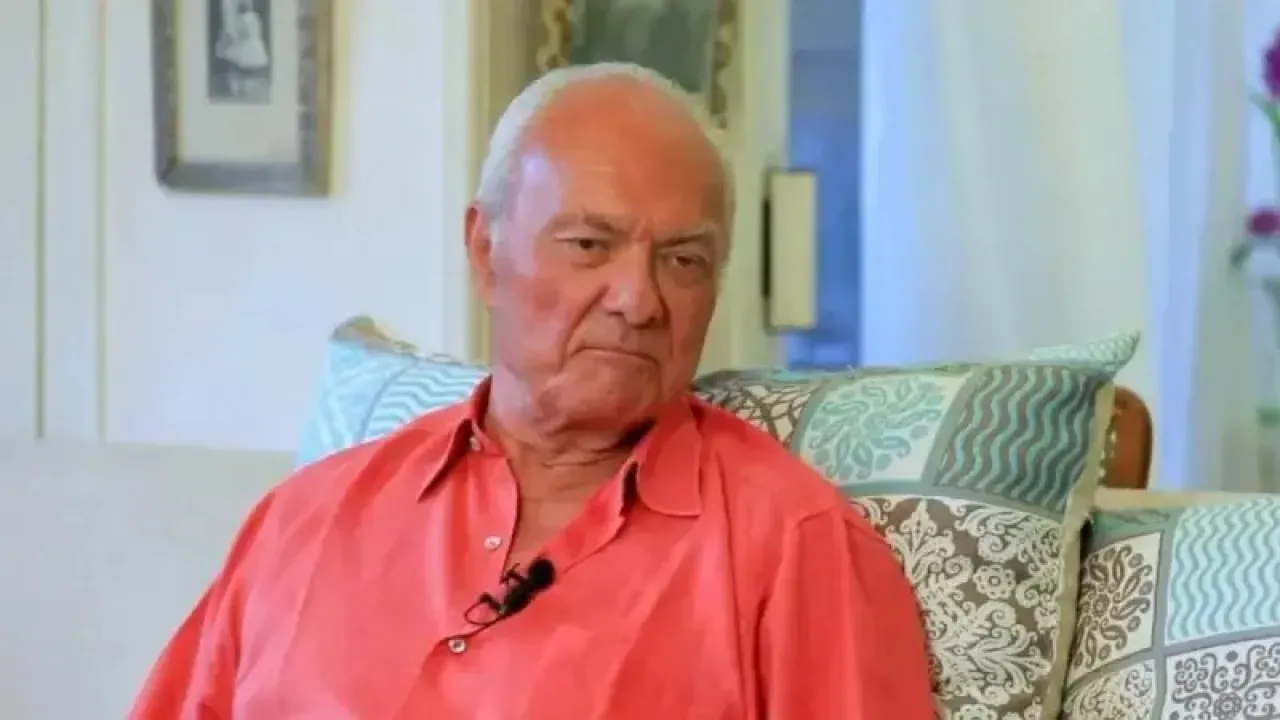 يوسف فوزي يظهر بعد غياب ويُبكي جمهوره بكلمات مؤثرة