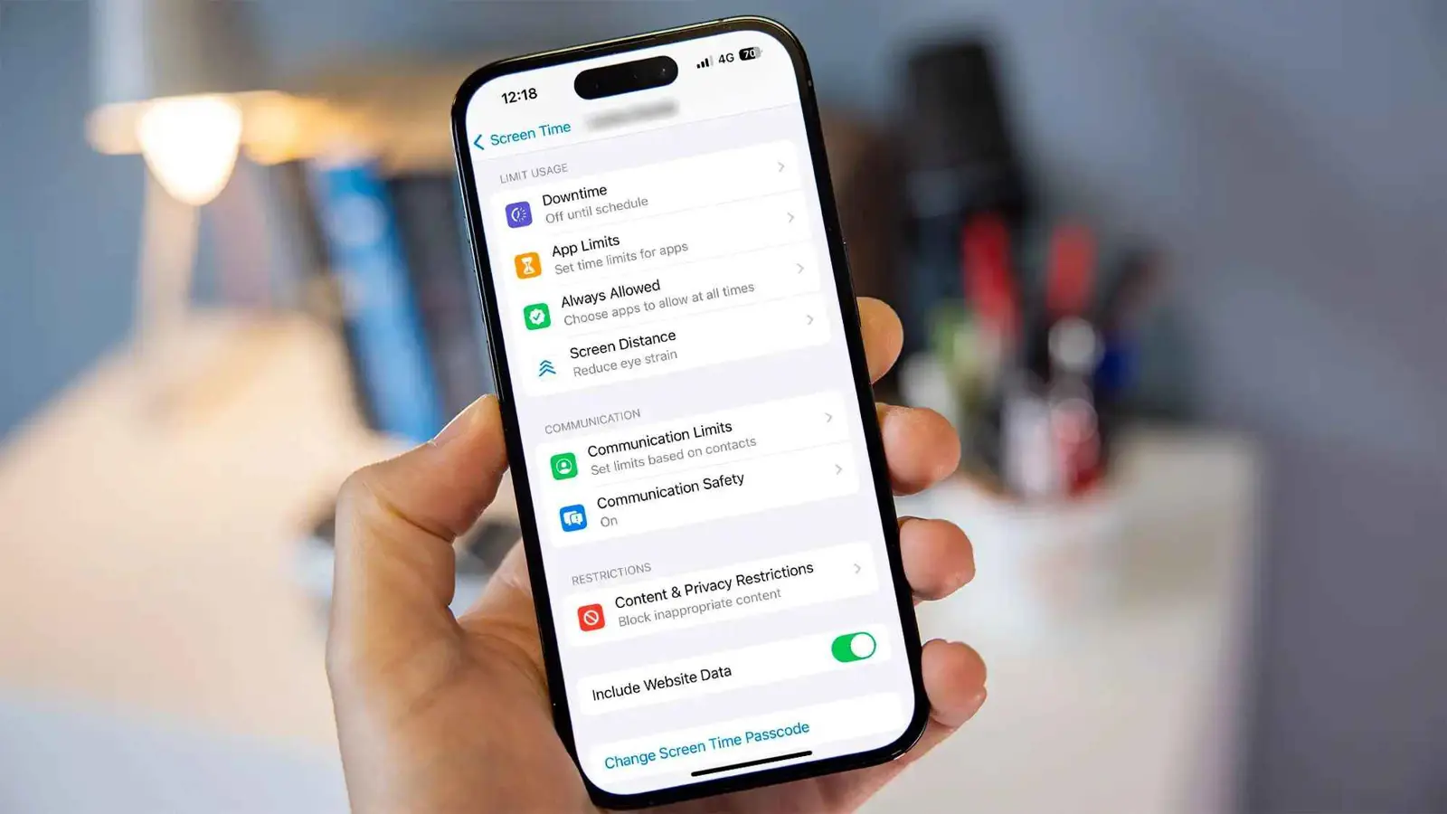أبل تطلق أدوات رقابة أبوية محدثة .. كيف تعمل؟
