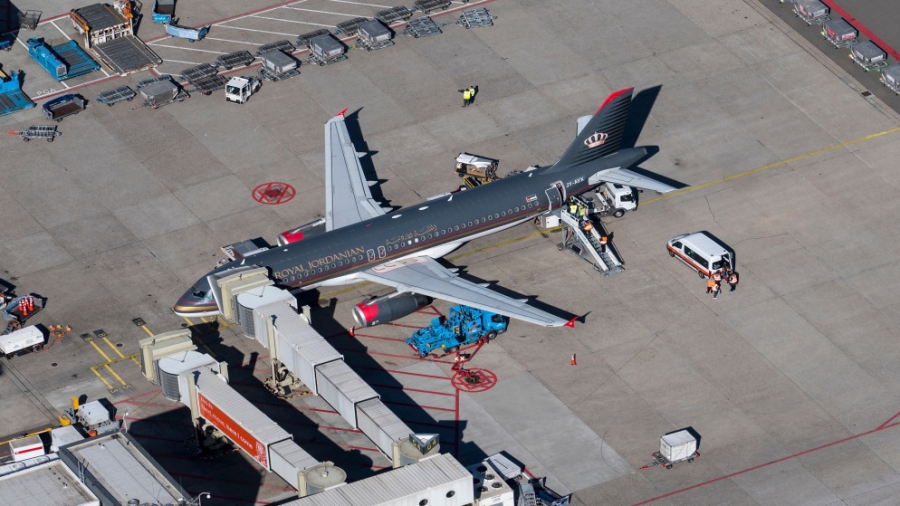 الملكية الأردنية: معظم الرحلات التي تم تحويل مسارها عادت إلى عمّان