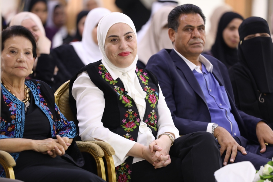 الاتحاد النسائي وجمعية زينة البوادي يحتفلان بعيد الاستقلال والجلوس الملكي