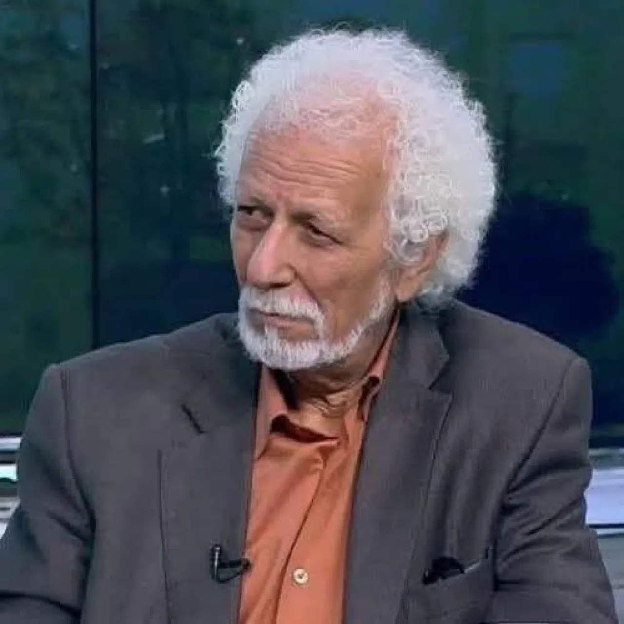 وفاة الفنان الأردني بكر قباني