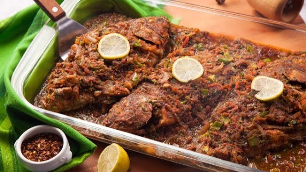 لذيذة وغير تقليدية .. طريقة عمل السمك الصيادية