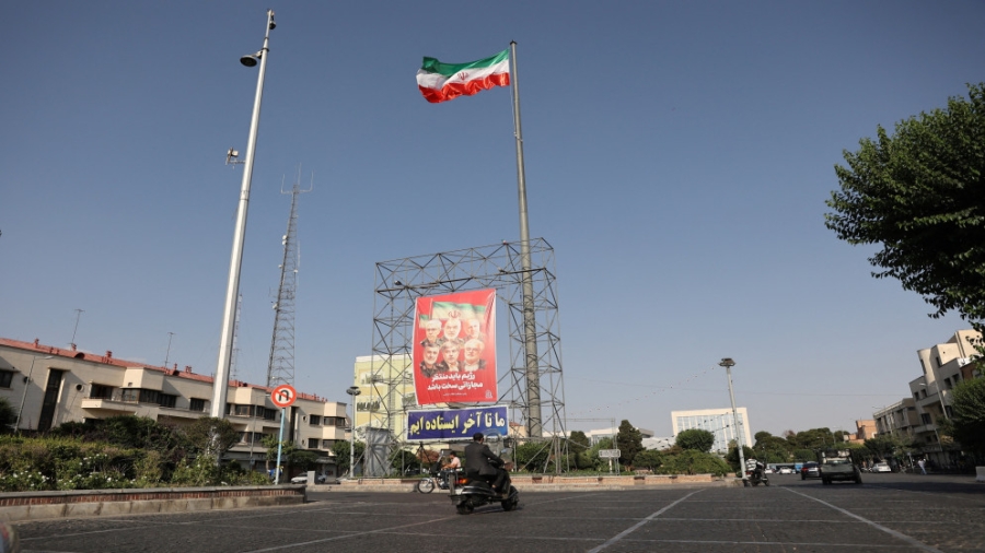 إسرائيل تقصف مبنى التلفزيون الإيراني