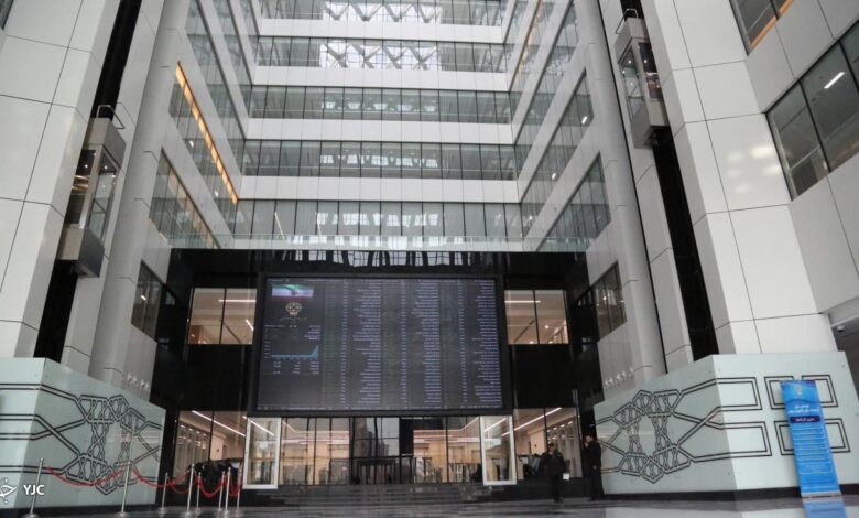 الحكومة الإيرانية: إغلاق بورصة طهران مؤقتا