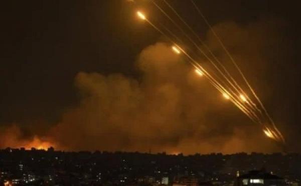 هجمات ليلية جديدة .. غارات إسرائيلية وصواريخ إيرانية