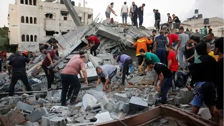 ارتفاع حصيلة الشهداء إلى 55.493 والاصابات 129.320 منذ بدء العدوان