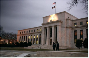 الفيدرالي الأمريكي يثبت معدلات الفائدة عند 4.5 للمرة الرابعة تواليًا