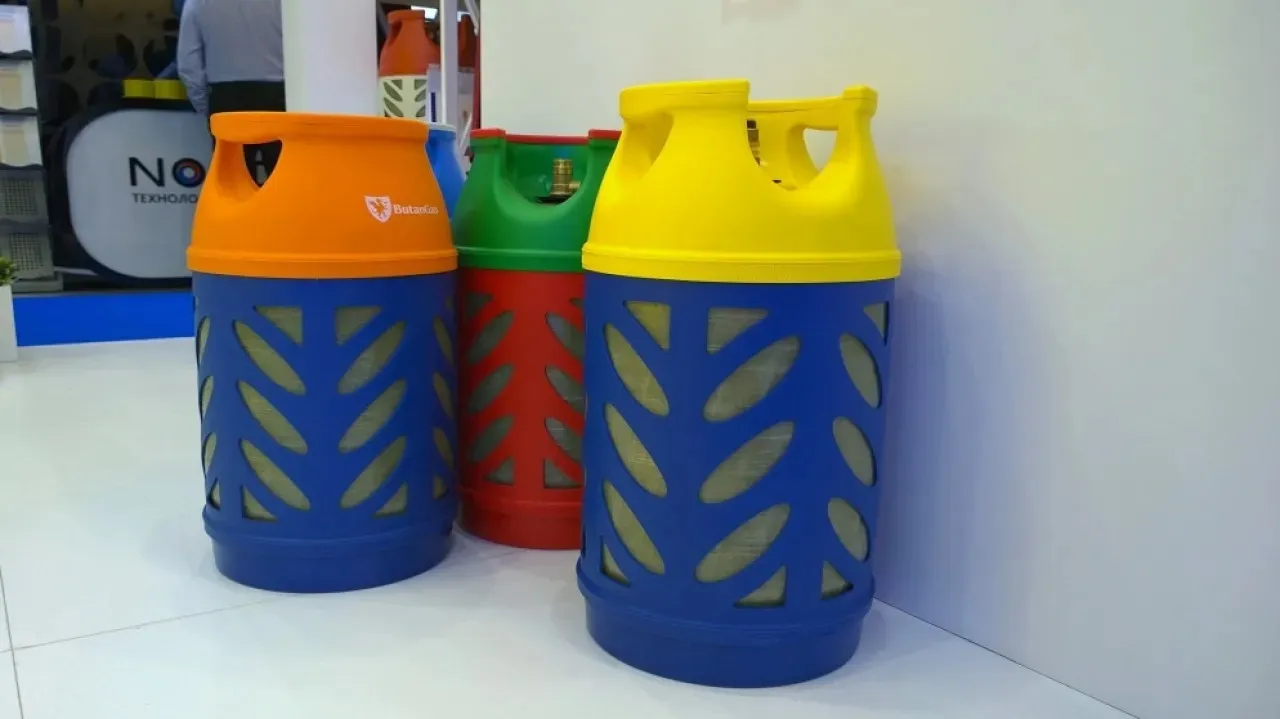 شركة المناصير تعلن البدء بإنتاج اسطوانات الغاز المركبة