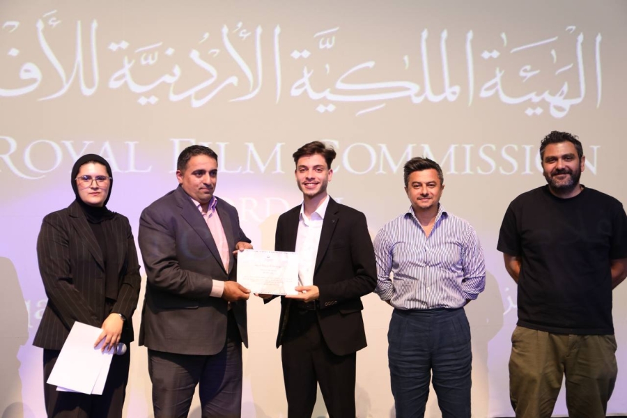 الملكية للأفلام تدعم انتاج فيلم لطالب من إعلام الزرقاء