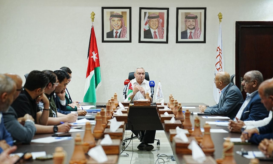 إقليم البترا تبحث تداعيات وأثر الأزمة الإقليمية على القطاع السياحي