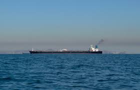 شركة شل: تأثير هائل محتمل في حال إغلاق مضيق هرمز