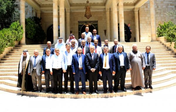 العيسوي يلتقي وفدًا من أبناء عشيرة الشويات