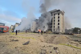 بيان إيراني: الشعب سيواصل الدفاع عن معتقداته وهويته الوطنية