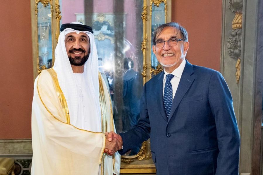 البرلمان العربي وإيطاليا يبحثان الأوضاع في غزة