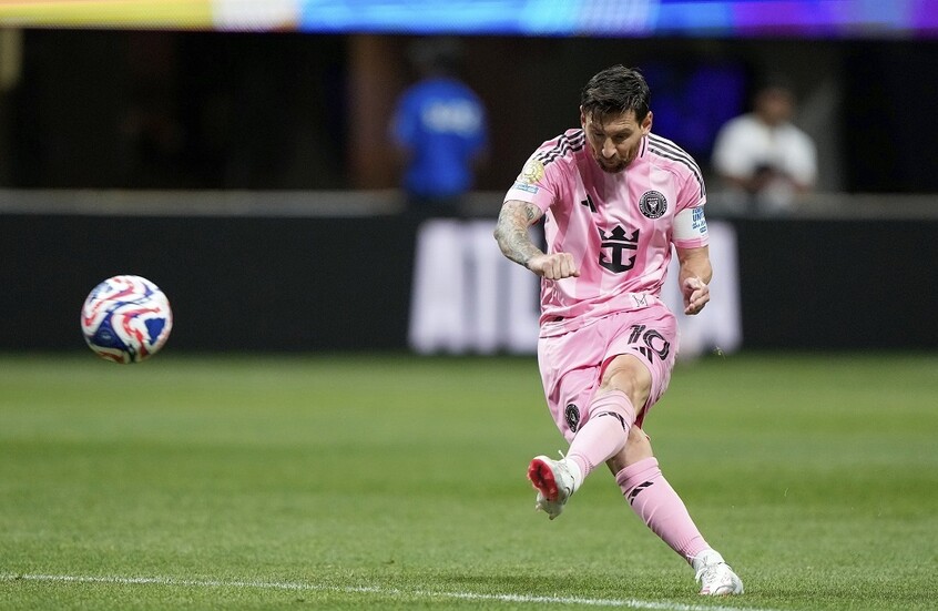 بالفيديو  هدف خرافي بقدم ميسي من ركلة حرة في كأس العالم للأندية 2025