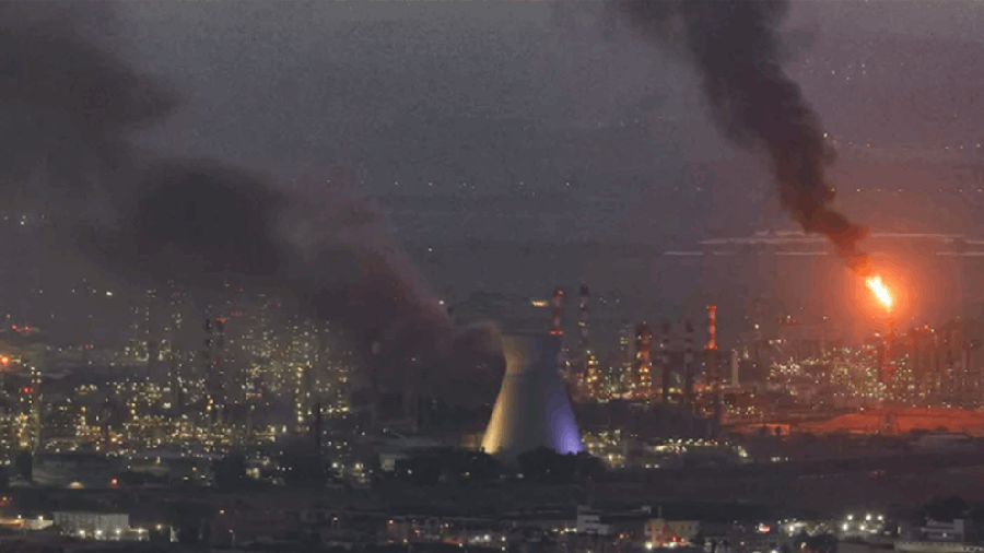 مسؤول إيراني: يجب وقف الهجمات الإسرائيلية والأميركية إذا كانوا يريدون التفاوض