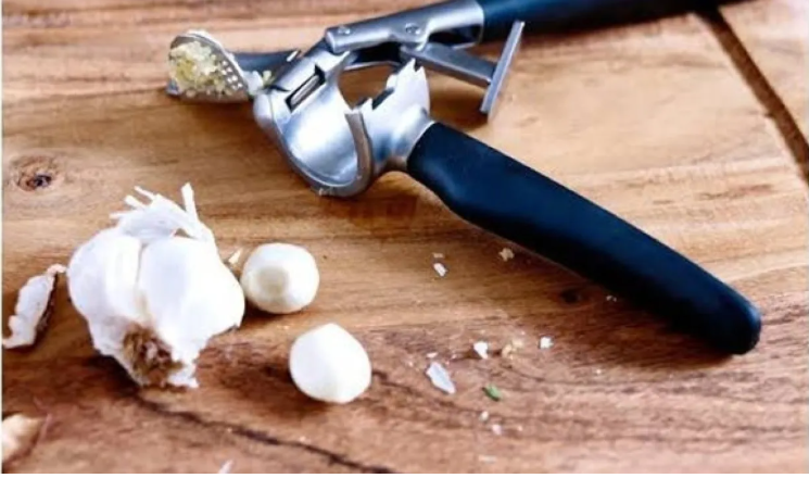 إيكيا تسحب عصارة الثوم من بسبب خلل يُهدد الصحة