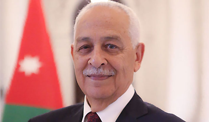 مندوبا عن الملك وولي العهد...رئيس الديوان الملكي يعزي عشيرة الغزاوية