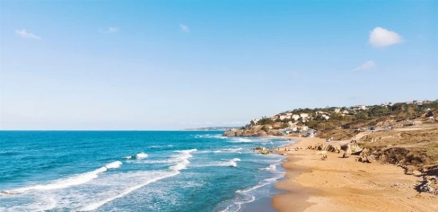 على الشاطئ ... هكذا خسرت ابنة الـ 4 سنوات حياتها!