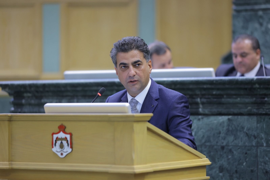 الخصاونة يناشد الخارجية لحل مشكلة تعذر حصول مغتربين على تأشيرات المرور عبر الأراضي السعودية