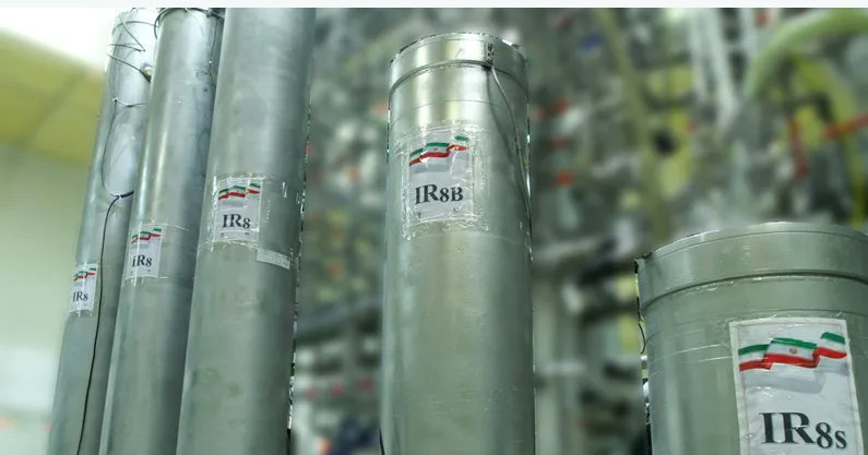 إيران تلمّح إلى إمكانية نقل اليورانيوم المخصب إلى دولة أخرى