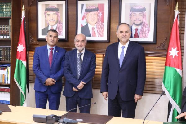 79 محاميا يؤدون اليمين القانونية أمام وزير العدل