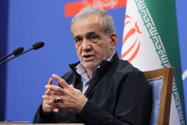 الرئيس الإيراني: مستعدون لبدء صفحة جديدة مع دول الخليج