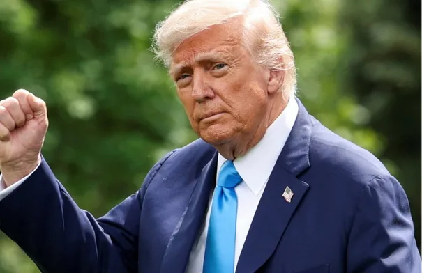 ترامب: المحادثات التجارية مع كندا ستتوقف لحين التخلي عن بعض الضرائب