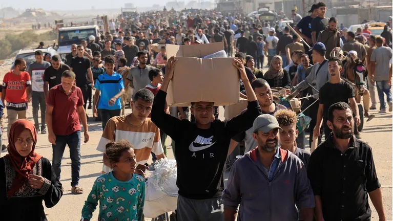 4 شهداء وعشرات الجرحى باستهداف الاحتلال منتظري المساعدات في غزة