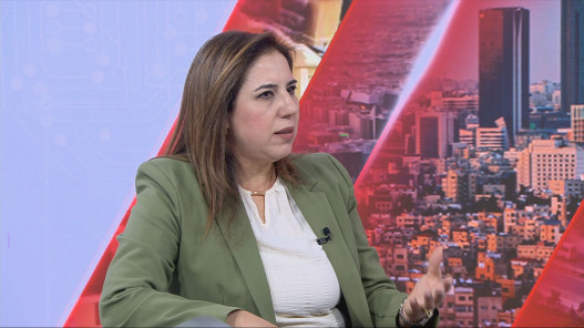 التطوير الحضري: المعلمان المتزوجان يمكنهما اقتناء قطع متجاورة أو دمج دخلهما لشراء قطعة واحدة