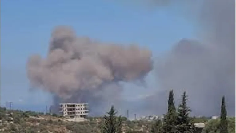 سوريا: انفجارات بمستودع ذخائر في ريف إدلب